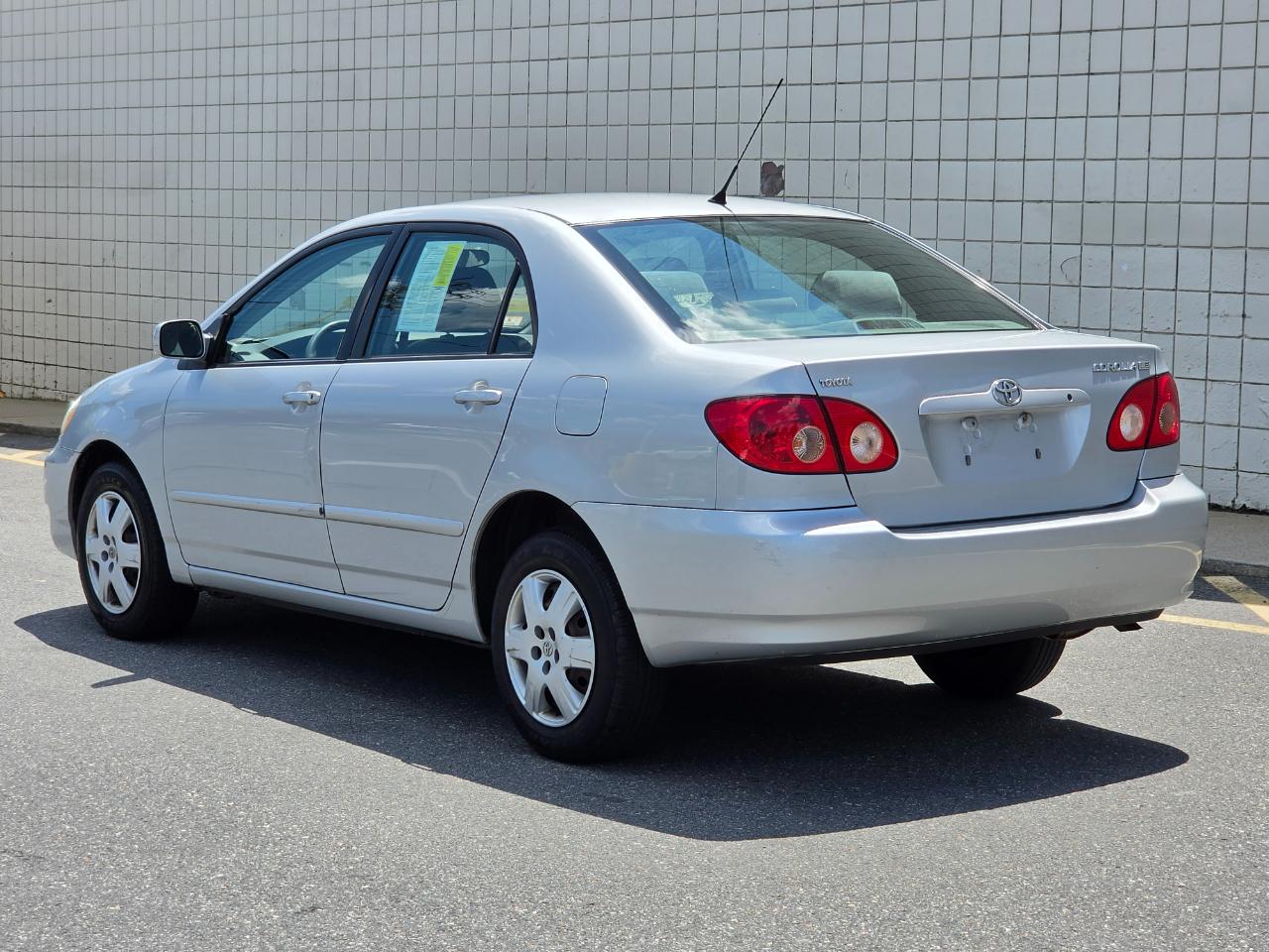 Toyota Corolla 4dr Sdn CE Auto (Natl) 2005