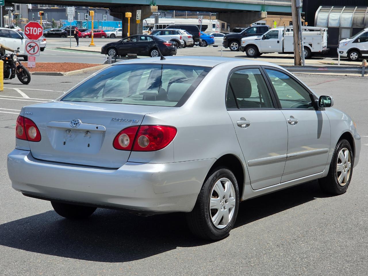 Toyota Corolla 4dr Sdn CE Auto (Natl) 2005