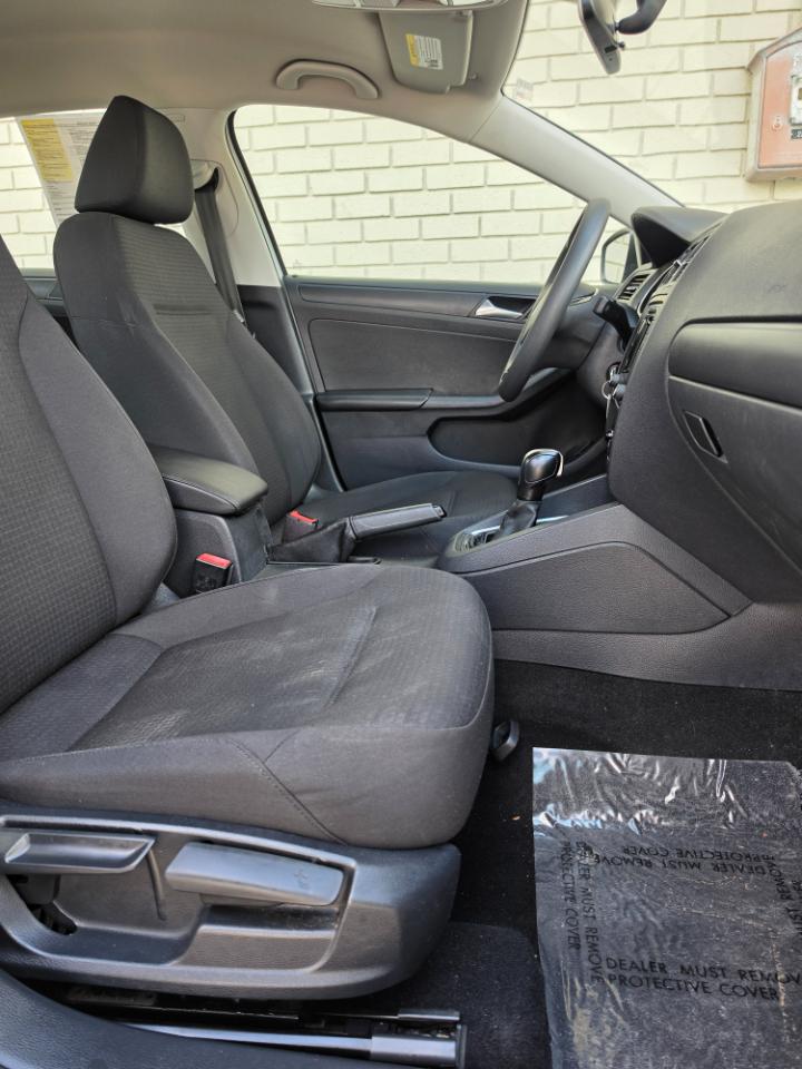 Volkswagen Jetta Sedan 4dr Auto 1.4T S 2016