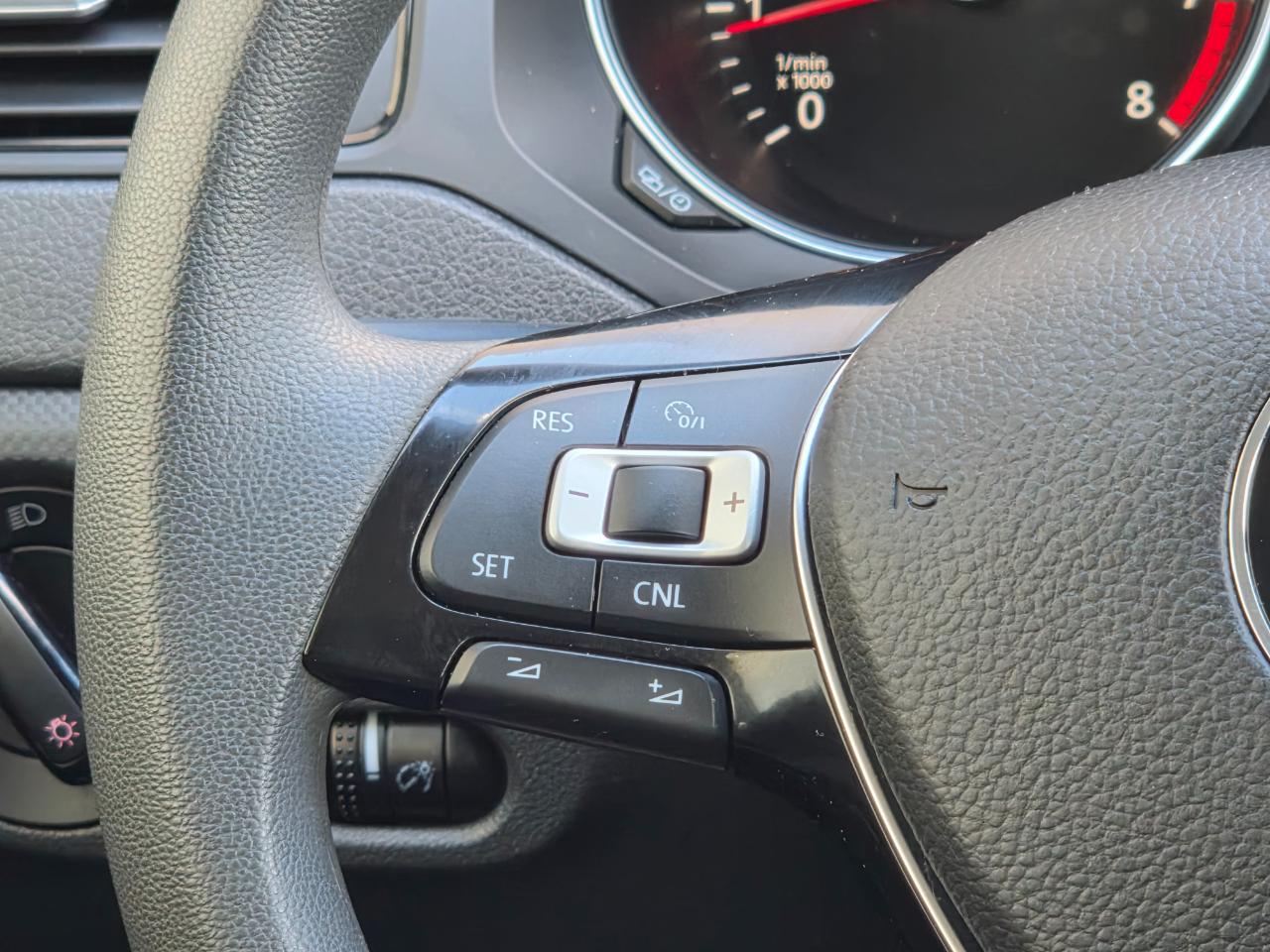 Volkswagen Jetta Sedan 4dr Auto 1.4T S 2016