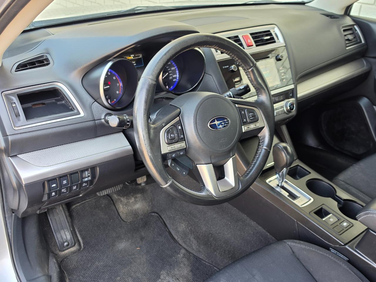 Subaru Legacy 4dr Sdn 2.5i Premium PZEV 2016
