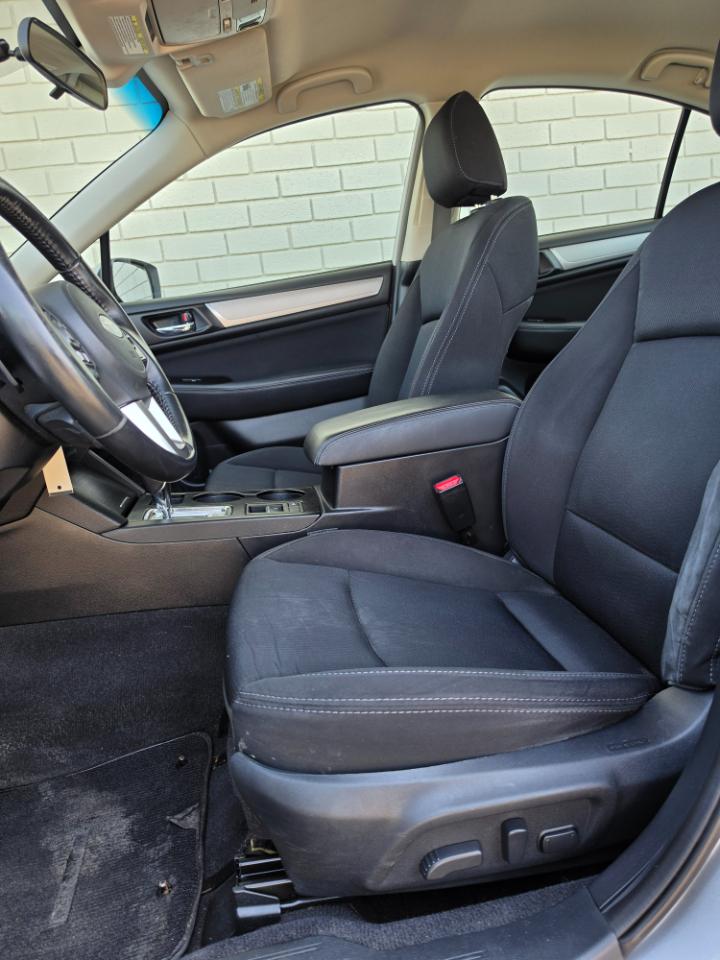 Subaru Legacy 4dr Sdn 2.5i Premium PZEV 2016