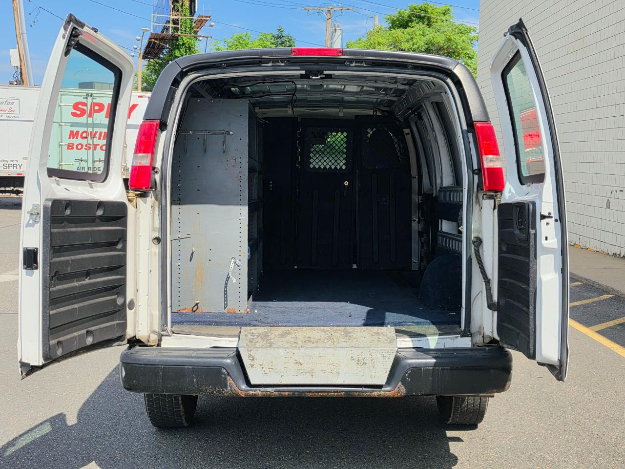 Chevrolet Express Cargo Van RWD 2500 135" 2019
