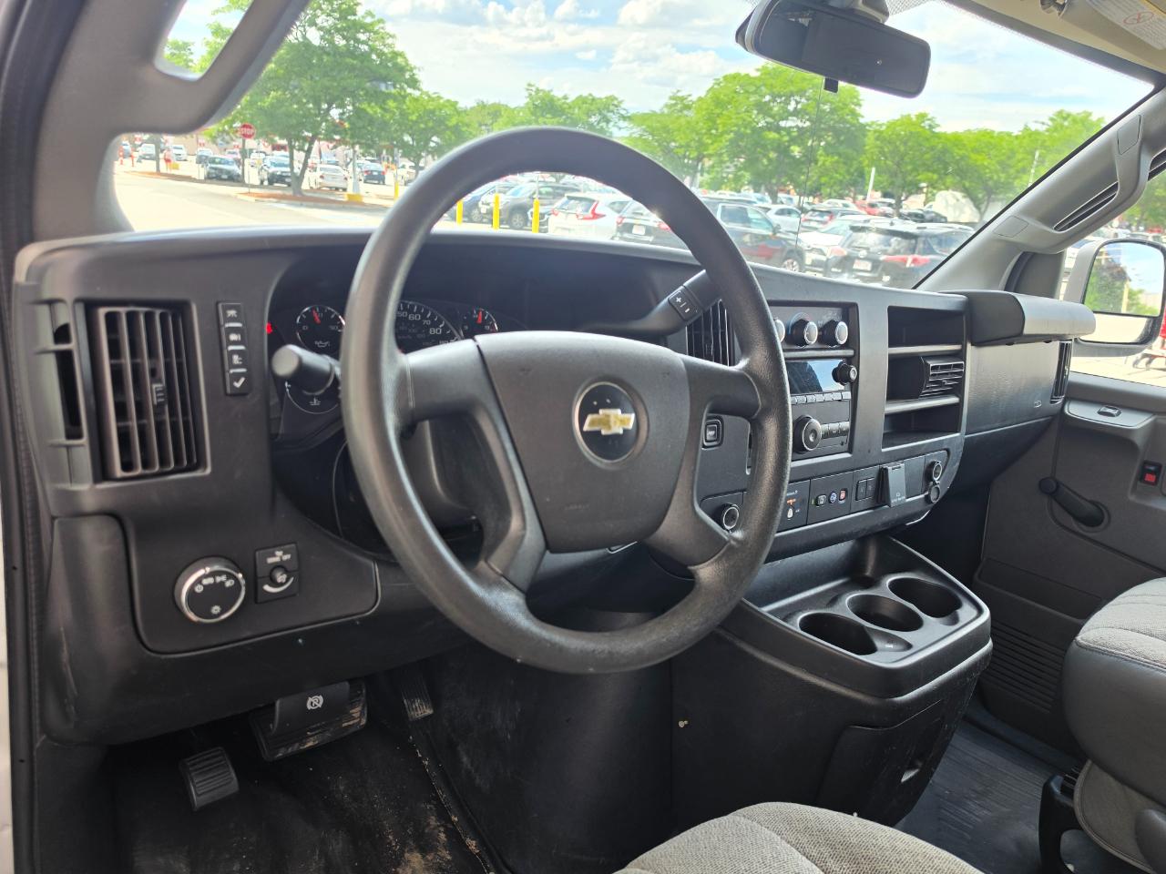 Chevrolet Express Cargo Van RWD 2500 135" 2019