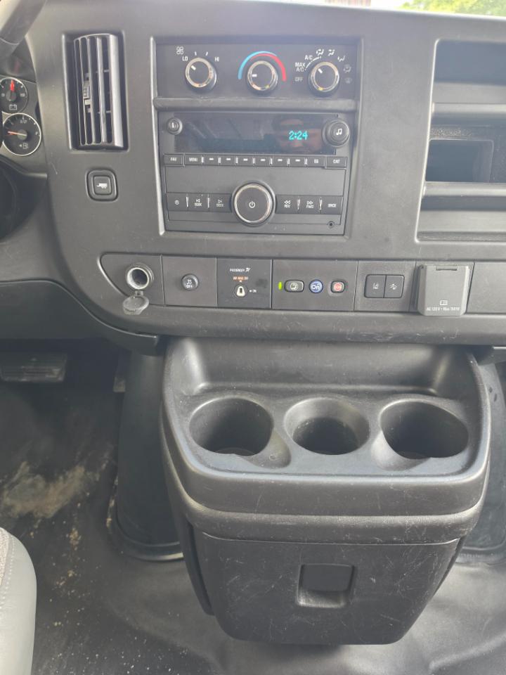 Chevrolet Express Cargo Van RWD 2500 135" 2019