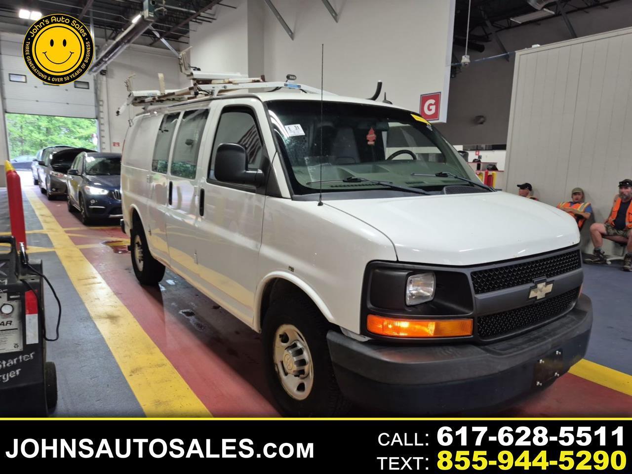 Chevrolet Express Cargo Van RWD 2500 135" 2015