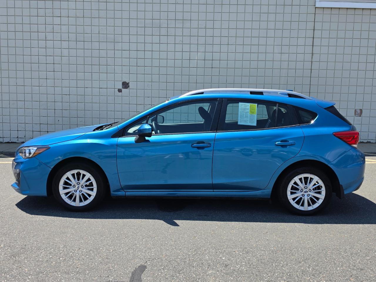Subaru Impreza 2.0i Premium 5-door CVT 2017