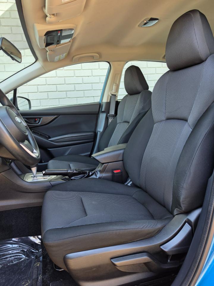 Subaru Impreza 2.0i Premium 5-door CVT 2017
