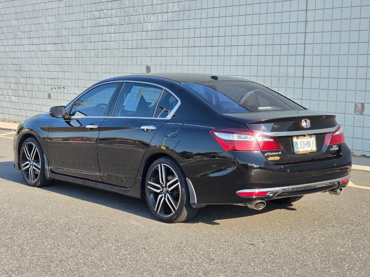 Honda Accord Sedan Touring Auto 2017