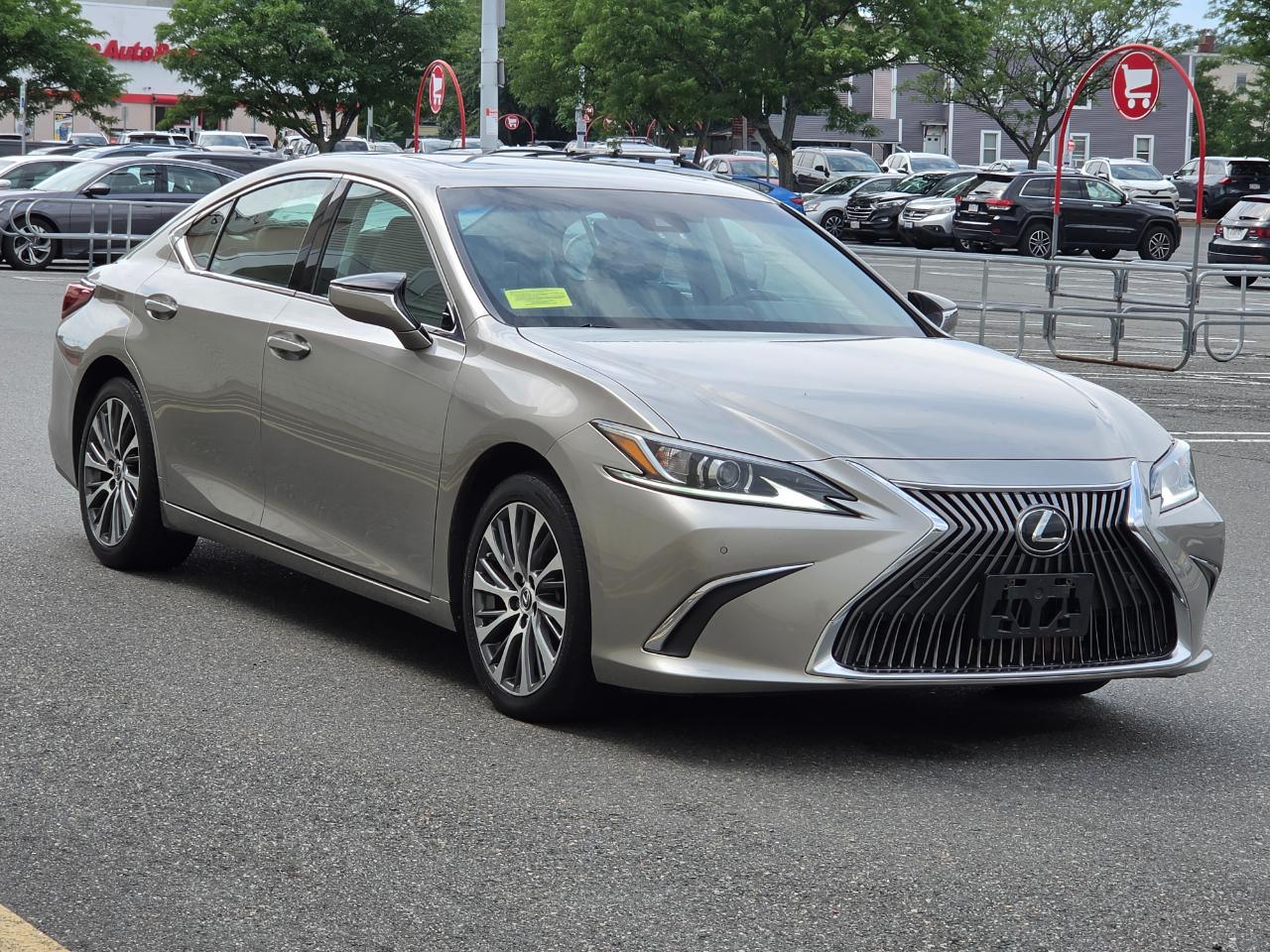 Lexus ES ES 350 FWD 2019