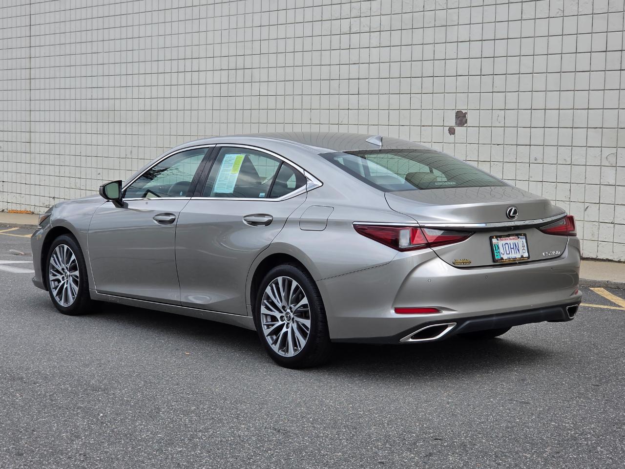 Lexus ES ES 350 FWD 2019