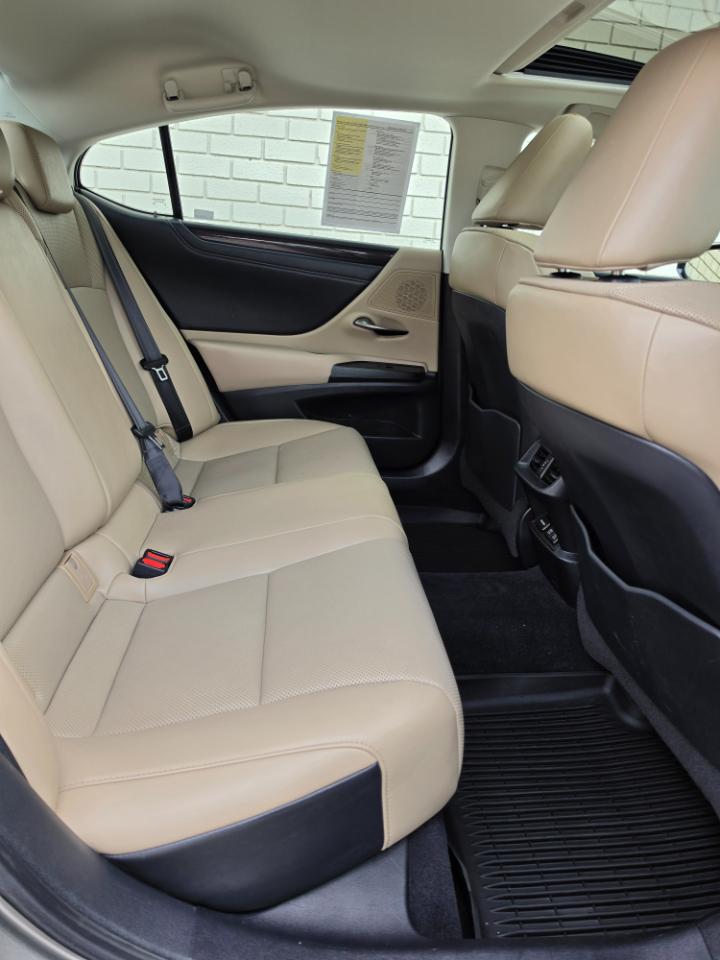 Lexus ES ES 350 FWD 2019