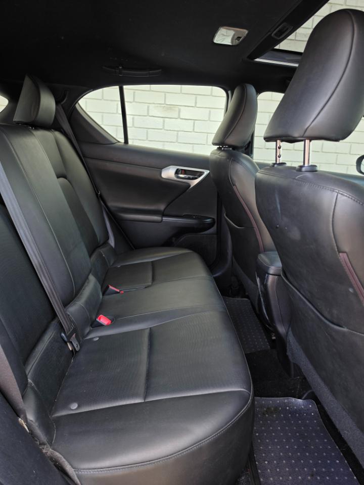 Lexus CT 200h 5dr Sdn Hybrid 2013
