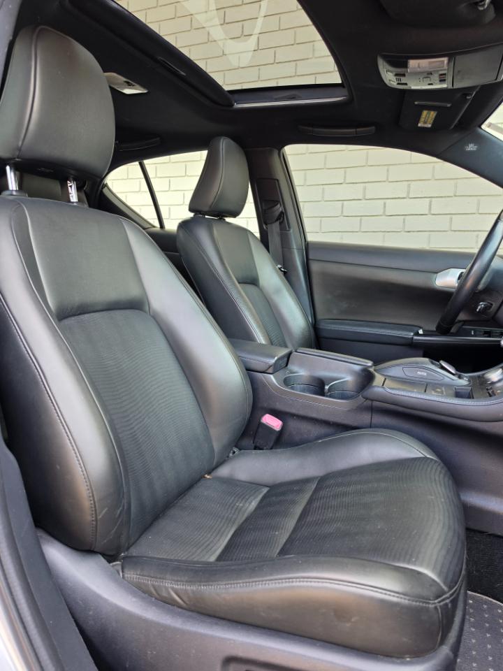 Lexus CT 200h 5dr Sdn Hybrid 2013