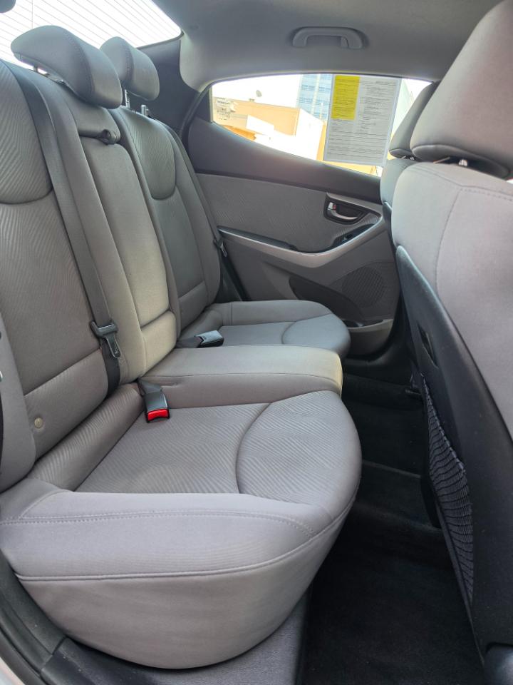 Hyundai Elantra 4dr Sdn Auto GLS PZEV (Ulsan Plant) 2013