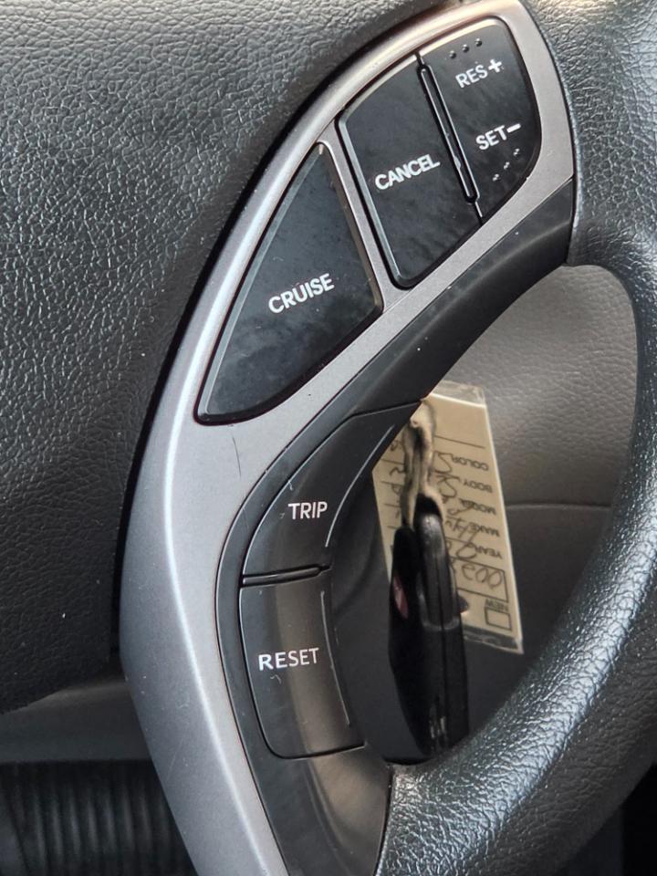 Hyundai Elantra 4dr Sdn Auto GLS PZEV (Ulsan Plant) 2013