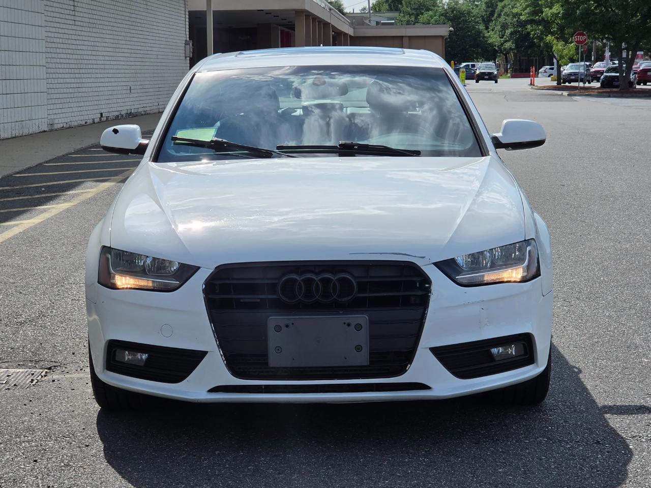 Audi A4 4dr Sdn Auto quattro 2.0T Premium 2014