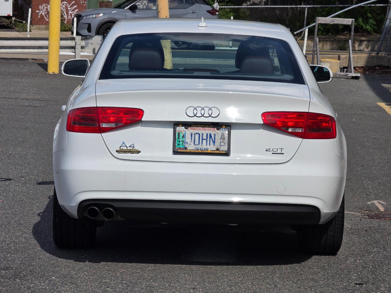 Audi A4 4dr Sdn Auto quattro 2.0T Premium 2014