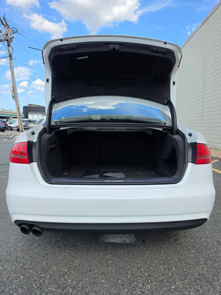 Audi A4 4dr Sdn Auto quattro 2.0T Premium 2014