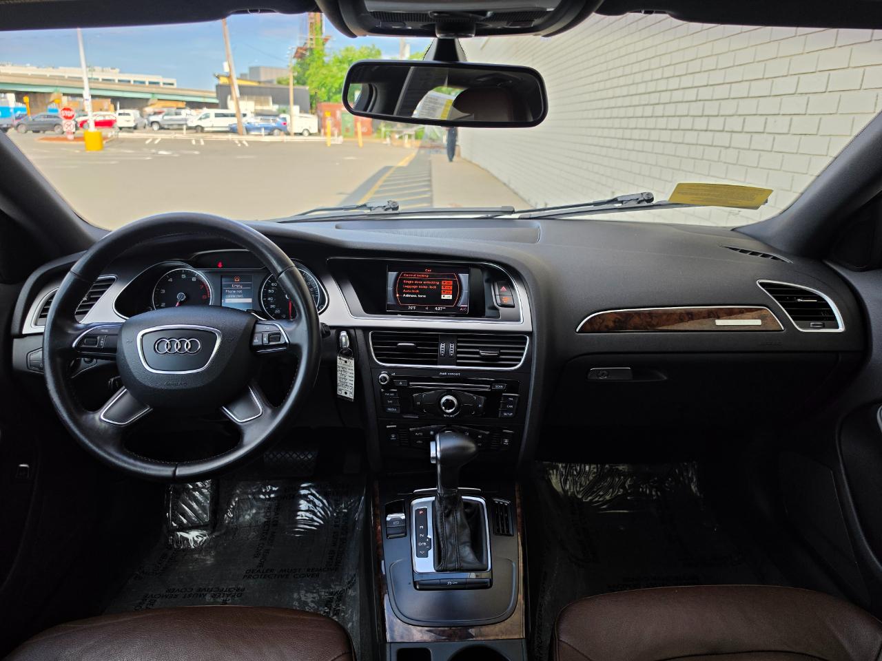 Audi A4 4dr Sdn Auto quattro 2.0T Premium 2014