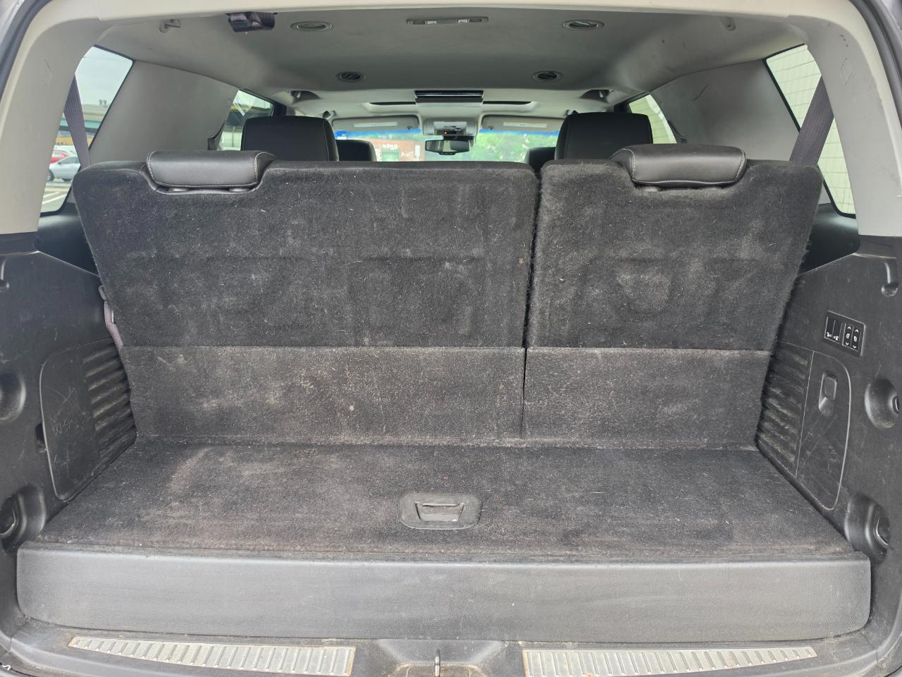 GMC Yukon 4WD 4dr SLT 2017