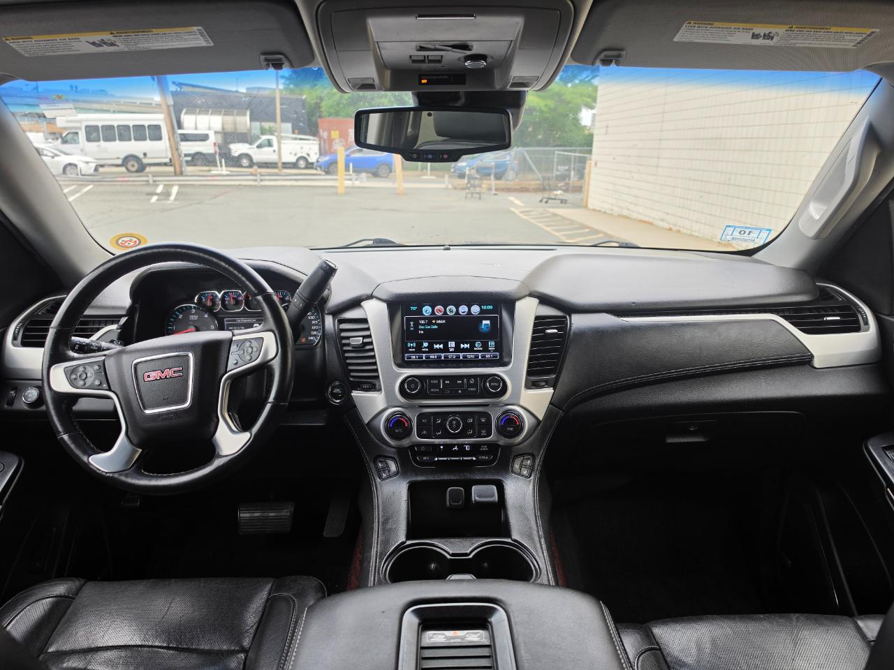 GMC Yukon 4WD 4dr SLT 2017