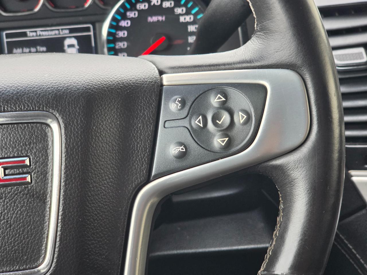 GMC Yukon 4WD 4dr SLT 2017