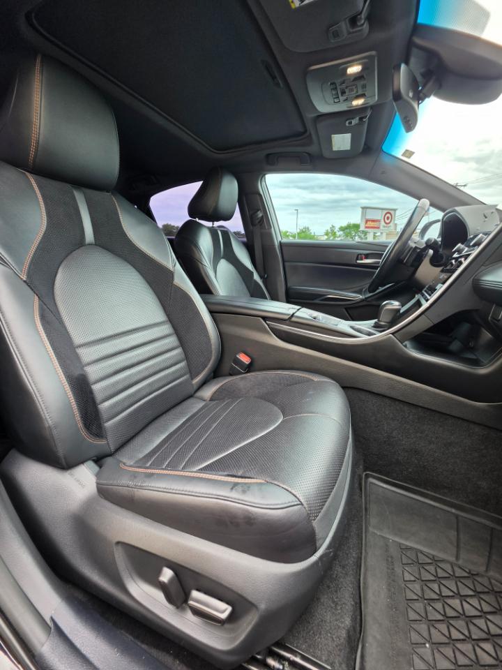 Toyota Avalon Hybrid XSE FWD (Natl) 2021