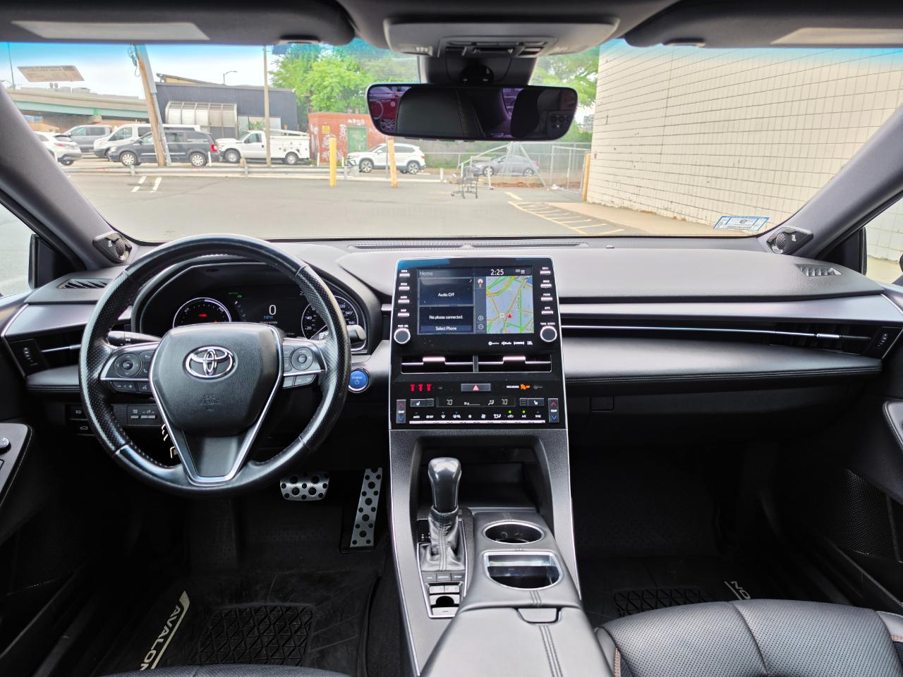 Toyota Avalon Hybrid XSE FWD (Natl) 2021