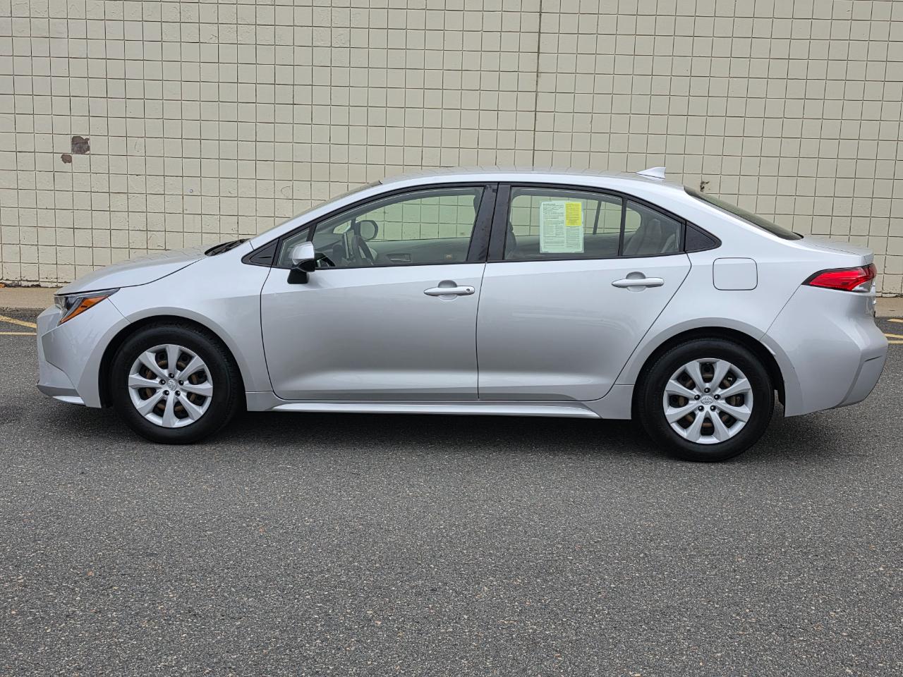 Toyota Corolla LE CVT (Natl) 2020