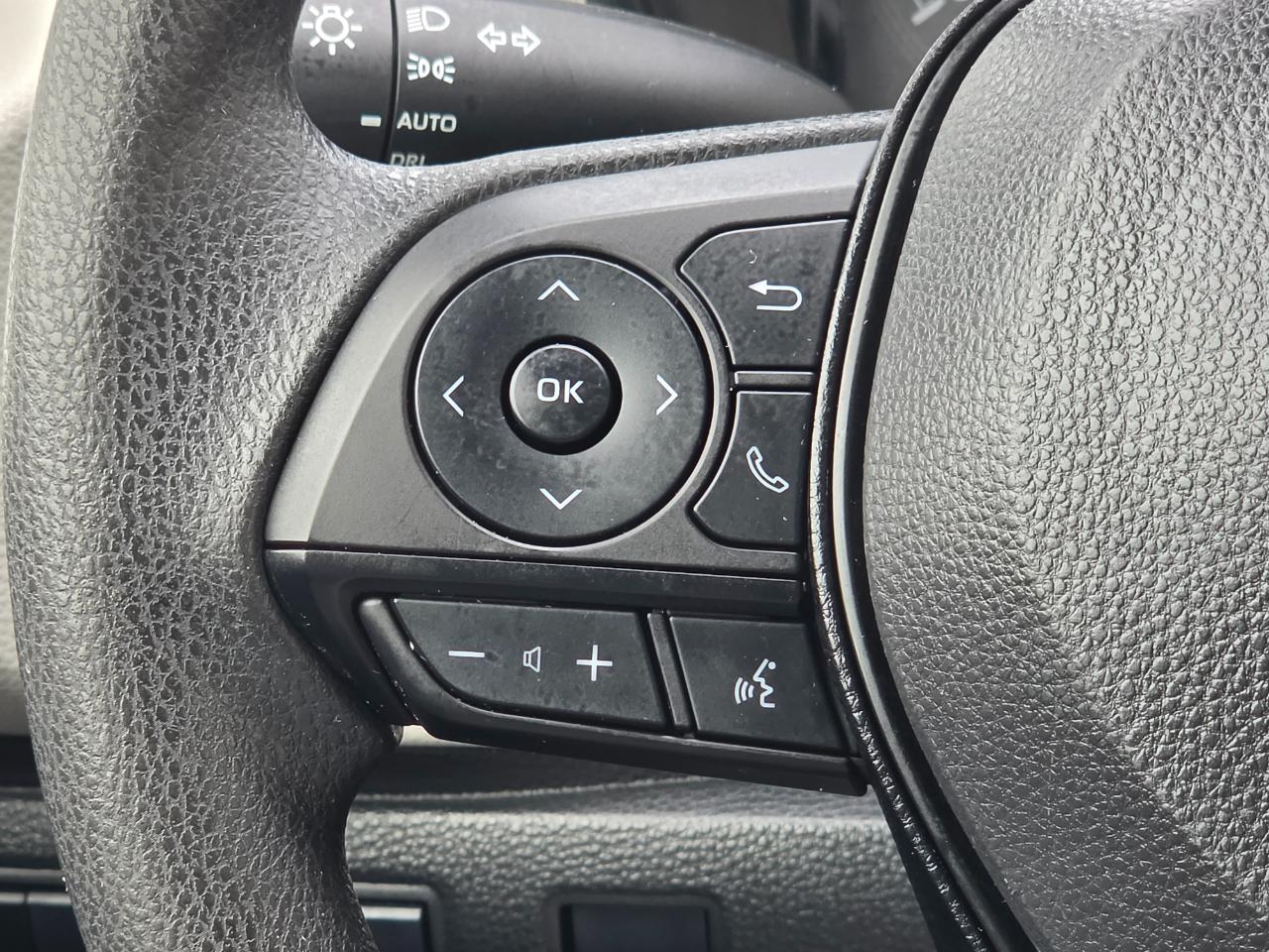 Toyota Corolla LE CVT (Natl) 2020
