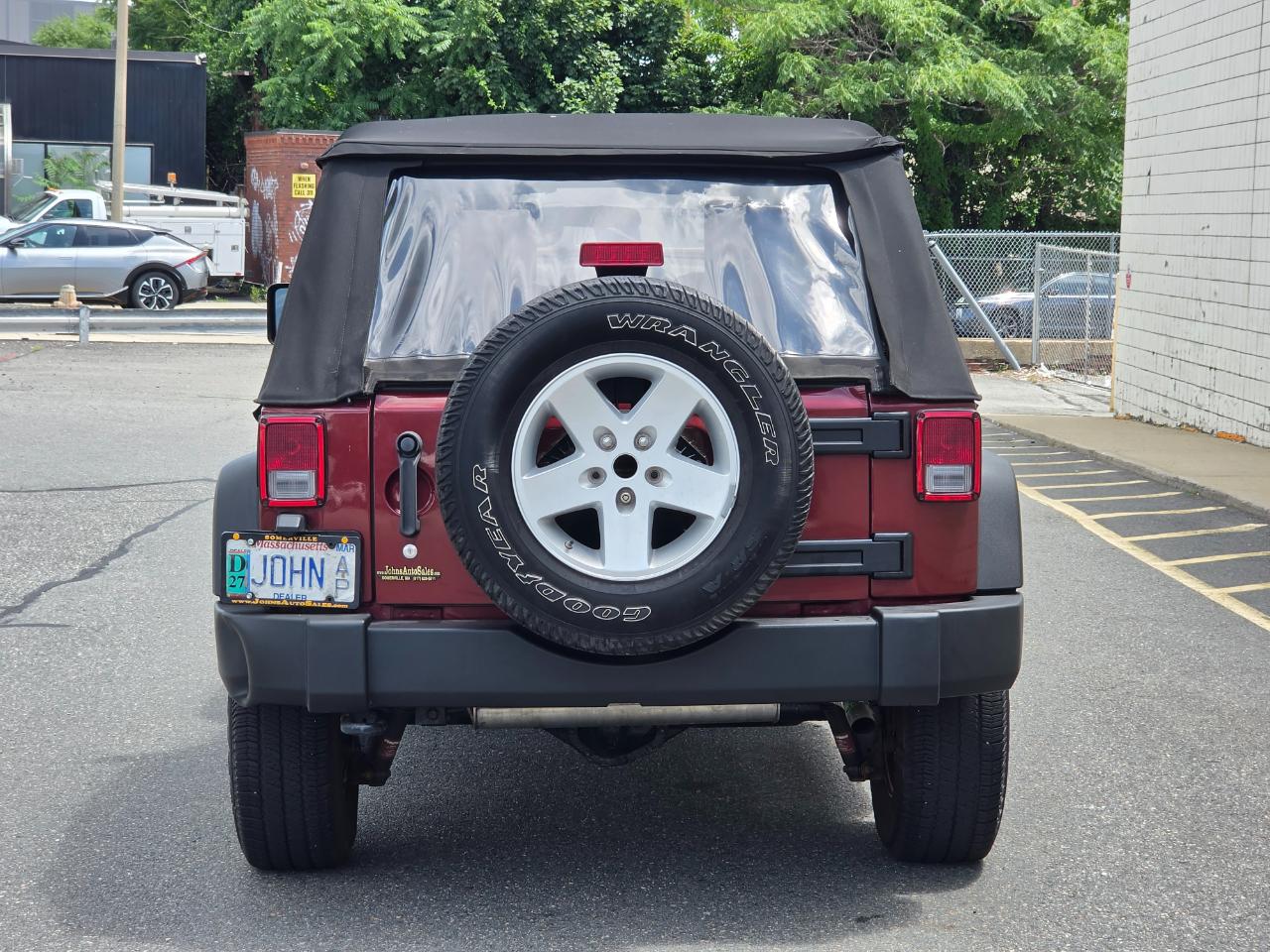 Jeep Wrangler 4WD 2dr Sport 2010