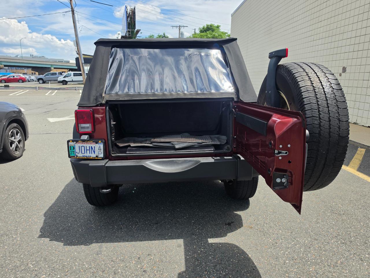 Jeep Wrangler 4WD 2dr Sport 2010