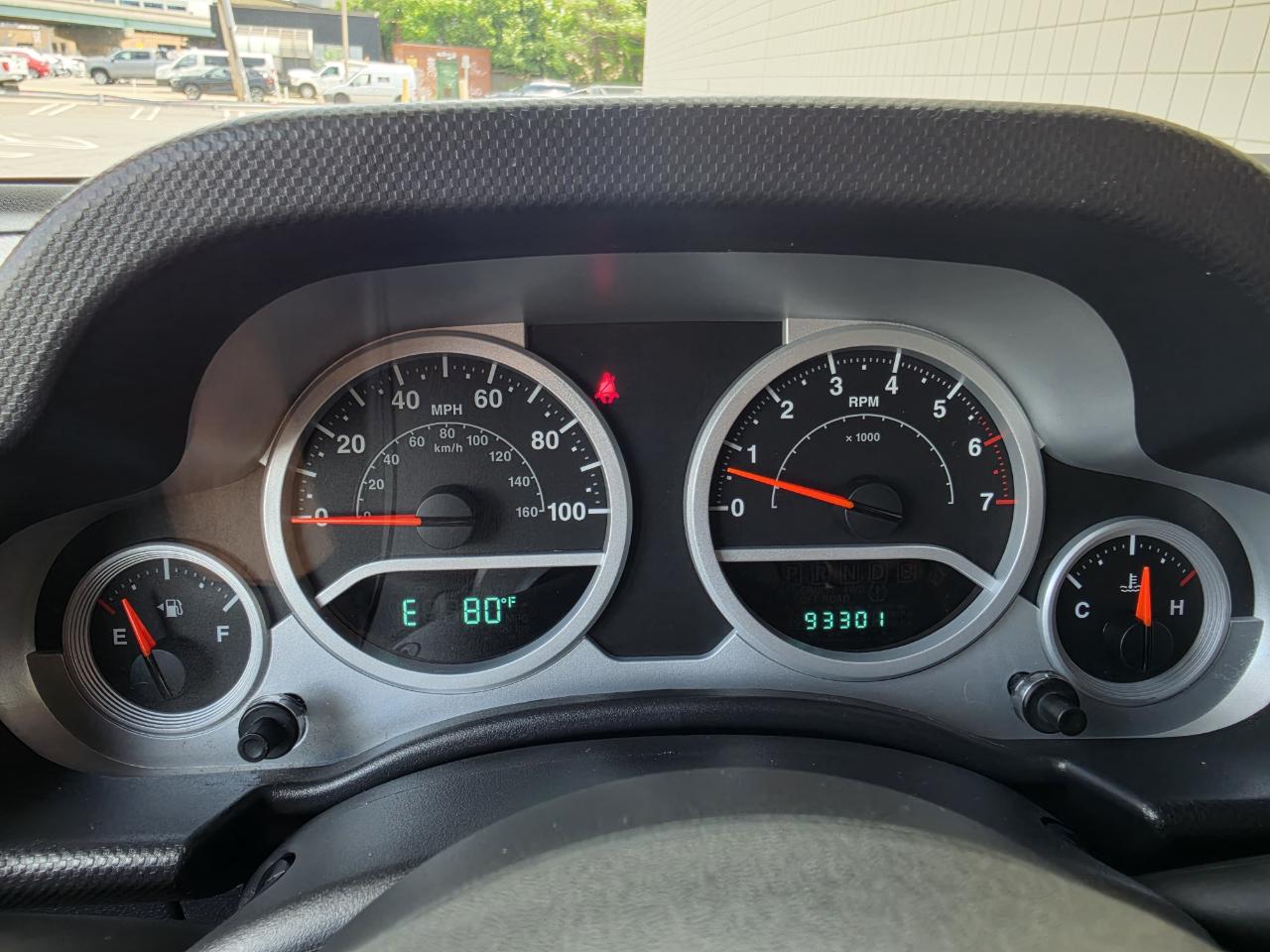 Jeep Wrangler 4WD 2dr Sport 2010