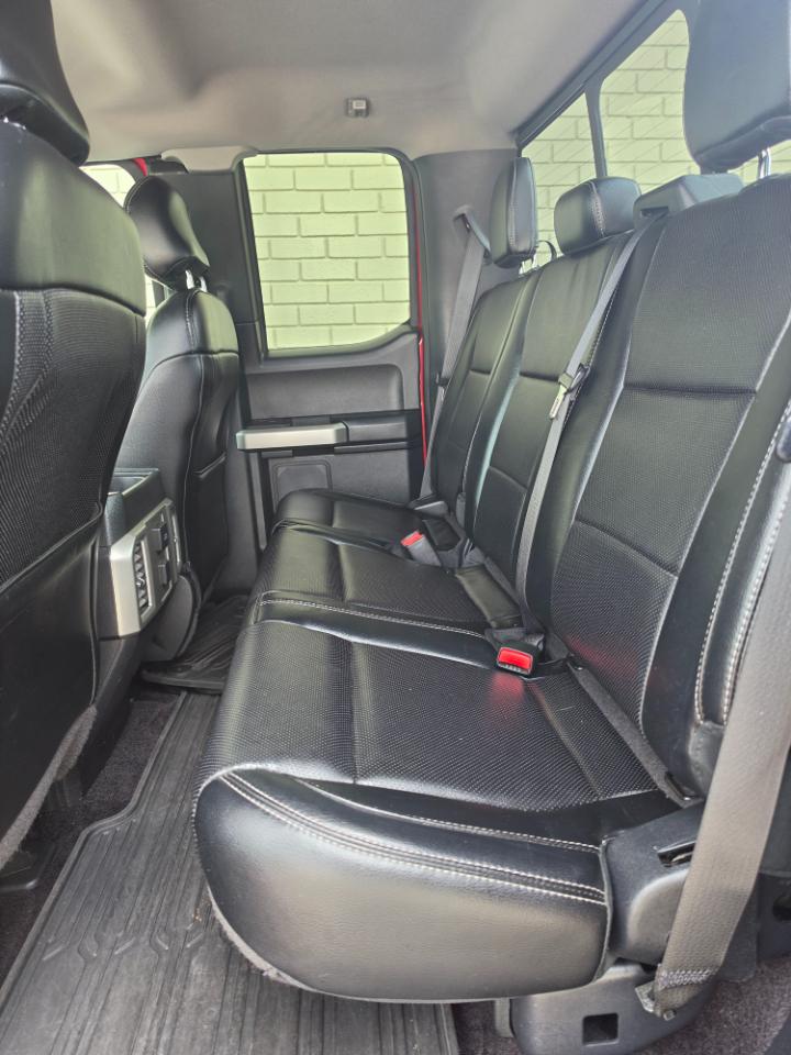 Ford F-150 4WD SuperCab 145" Lariat 2016
