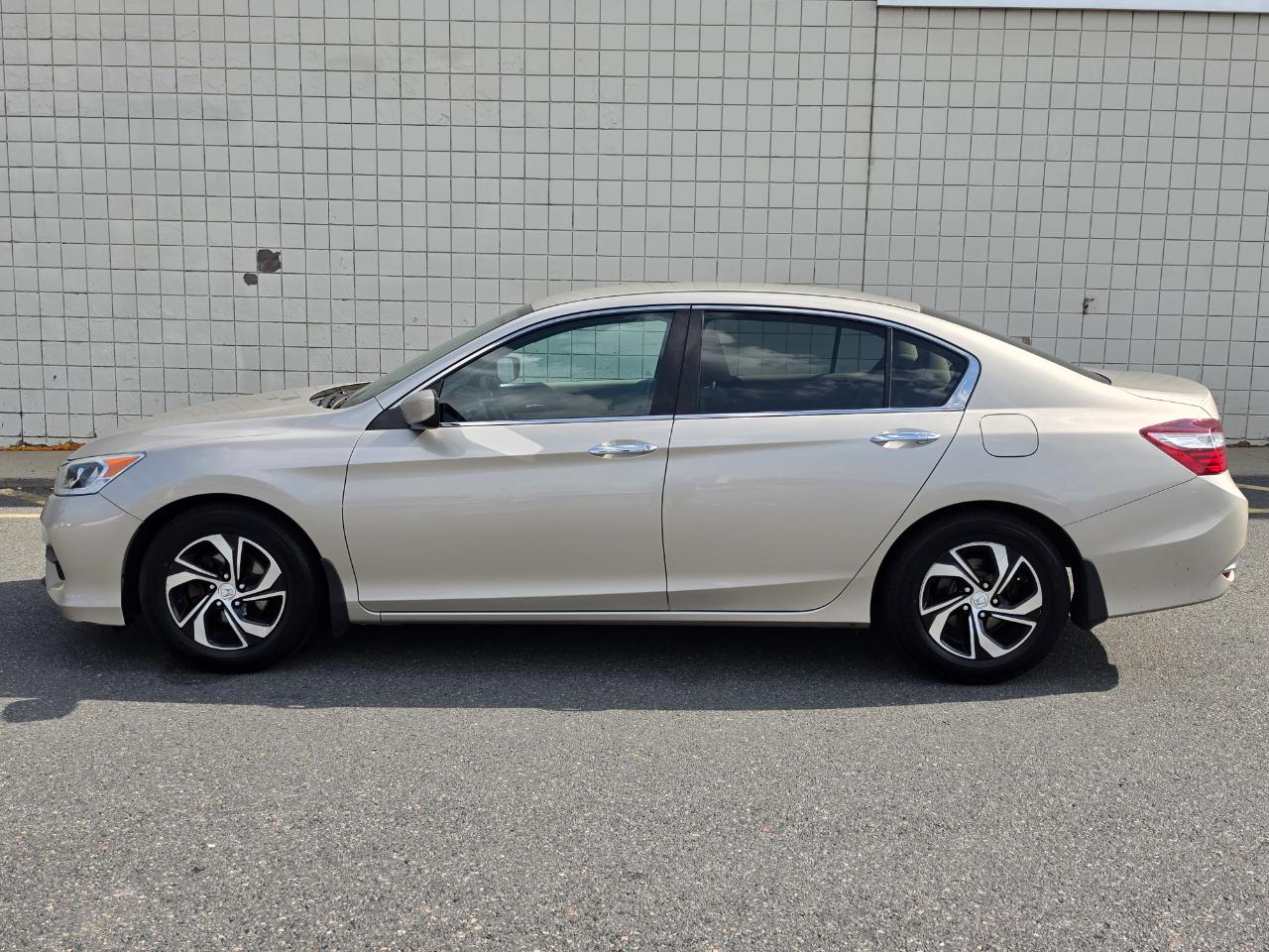 Honda Accord Sedan LX CVT 2017