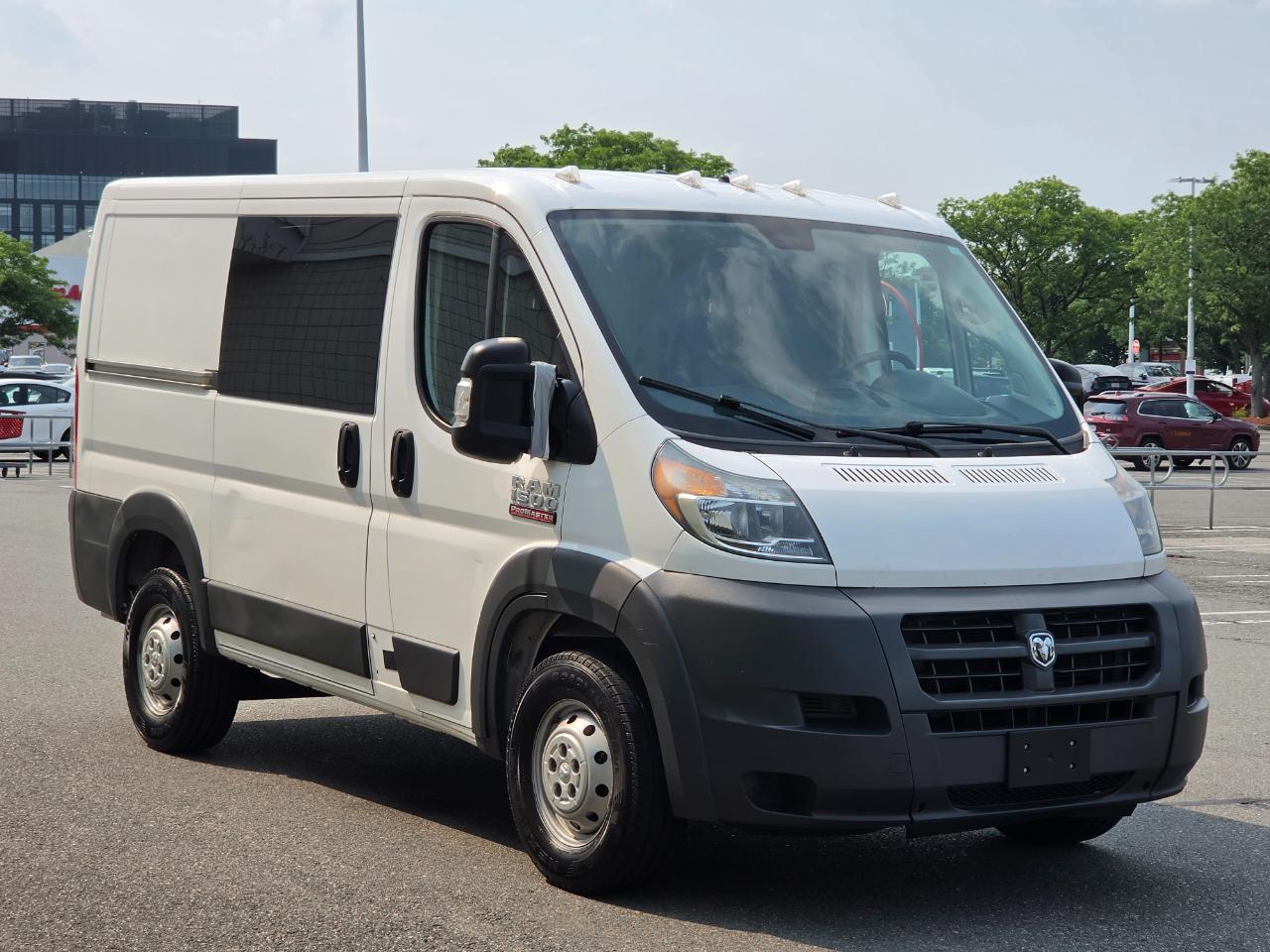 RAM ProMaster Cargo Van 1500 Low Roof 118" WB 2018