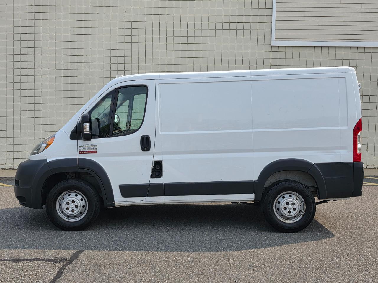 RAM ProMaster Cargo Van 1500 Low Roof 118" WB 2018