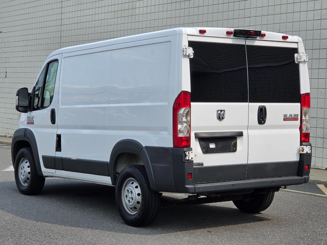 RAM ProMaster Cargo Van 1500 Low Roof 118" WB 2018