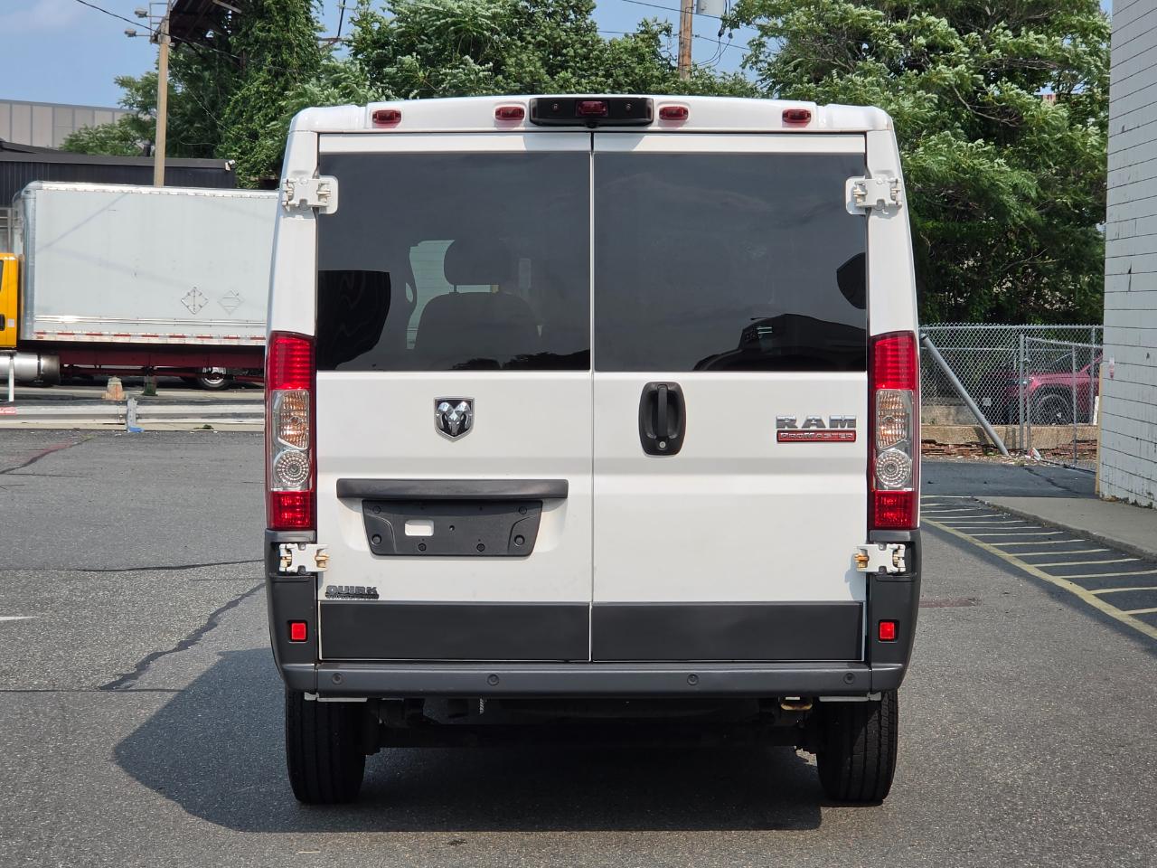 RAM ProMaster Cargo Van 1500 Low Roof 118" WB 2018