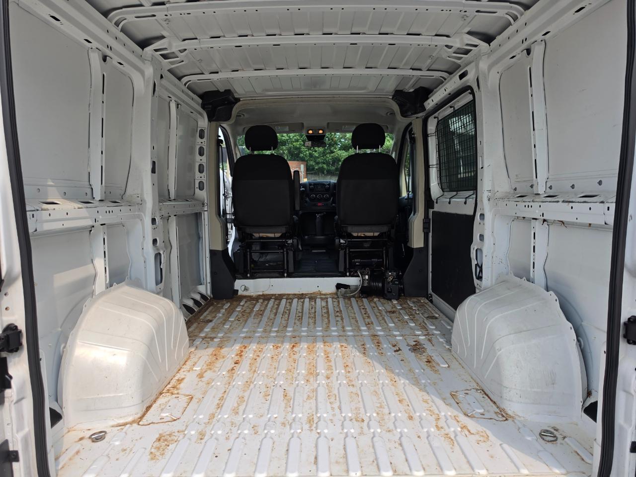 RAM ProMaster Cargo Van 1500 Low Roof 118" WB 2018
