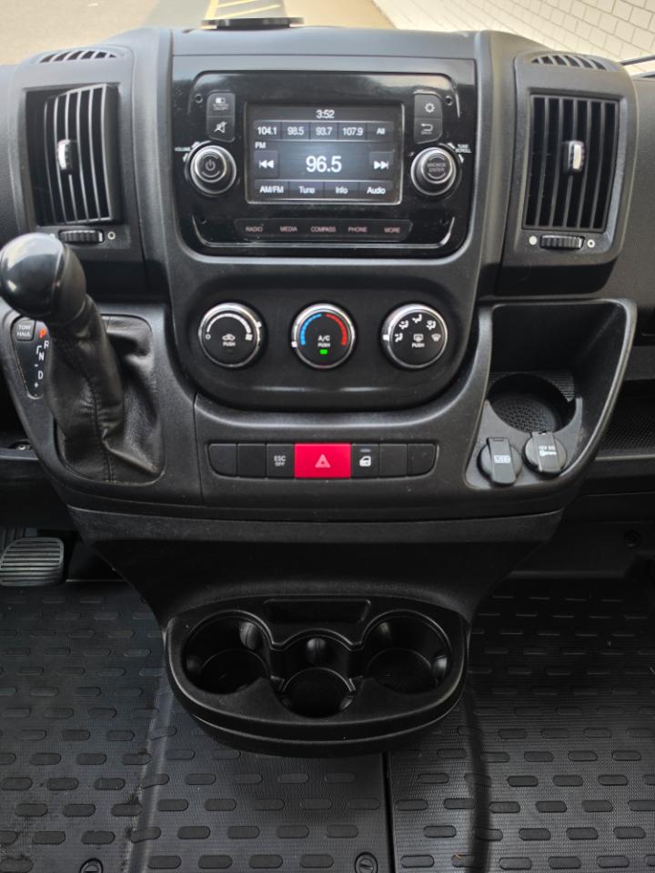 RAM ProMaster Cargo Van 1500 Low Roof 118" WB 2018