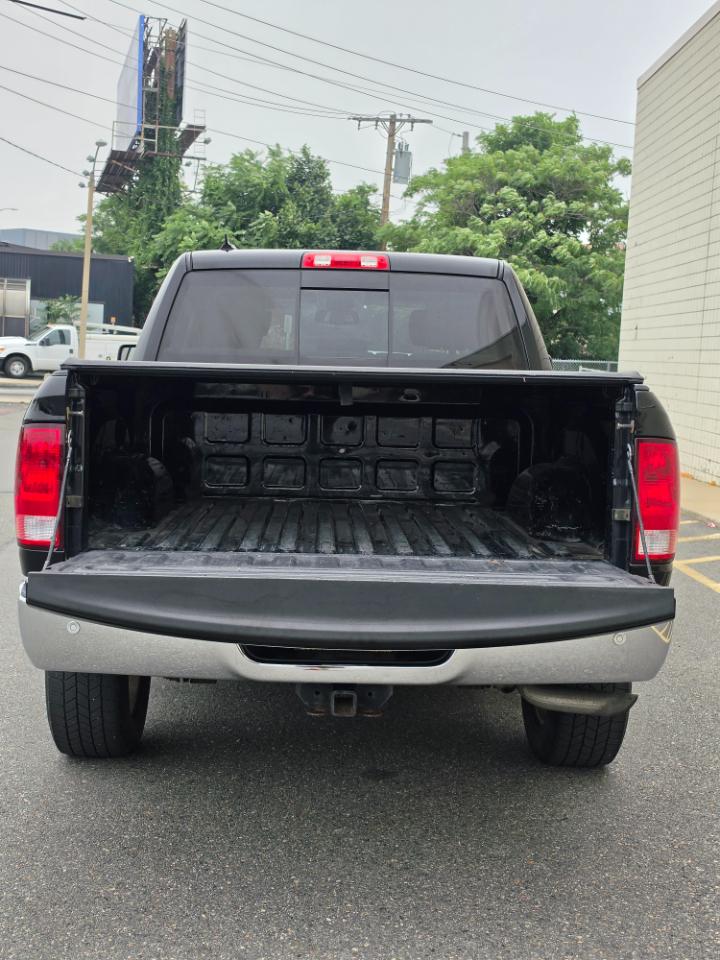 RAM 1500 4WD Crew Cab 140.5" Big Horn 2015