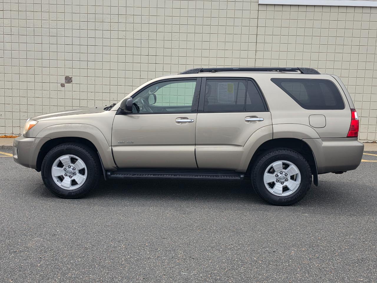 Toyota 4Runner 4dr SR5 V8 Auto 4WD (Natl) 2006
