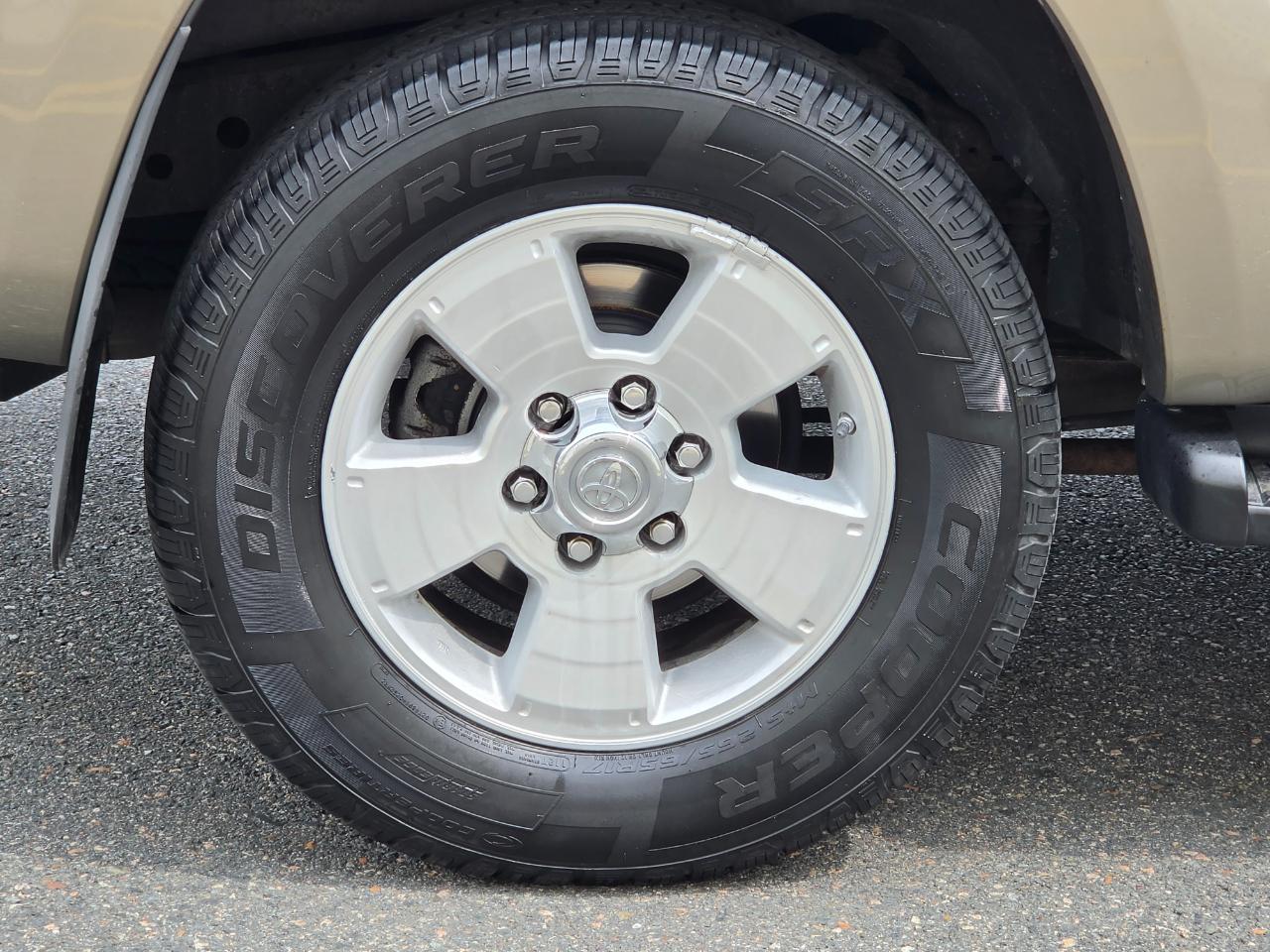 Toyota 4Runner 4dr SR5 V8 Auto 4WD (Natl) 2006