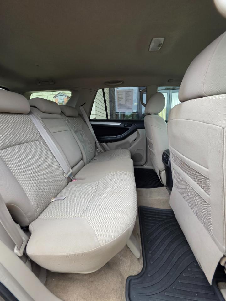 Toyota 4Runner 4dr SR5 V8 Auto 4WD (Natl) 2006