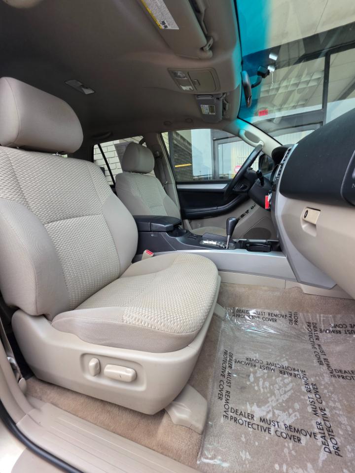 Toyota 4Runner 4dr SR5 V8 Auto 4WD (Natl) 2006