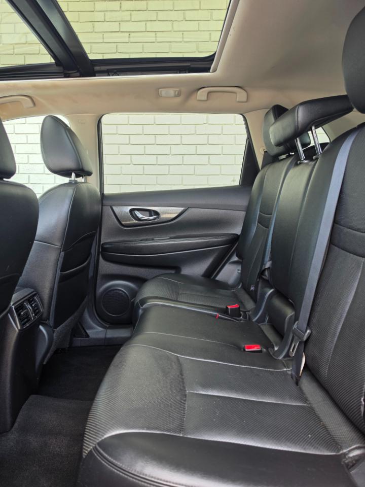 Nissan Rogue AWD 4dr SL 2016