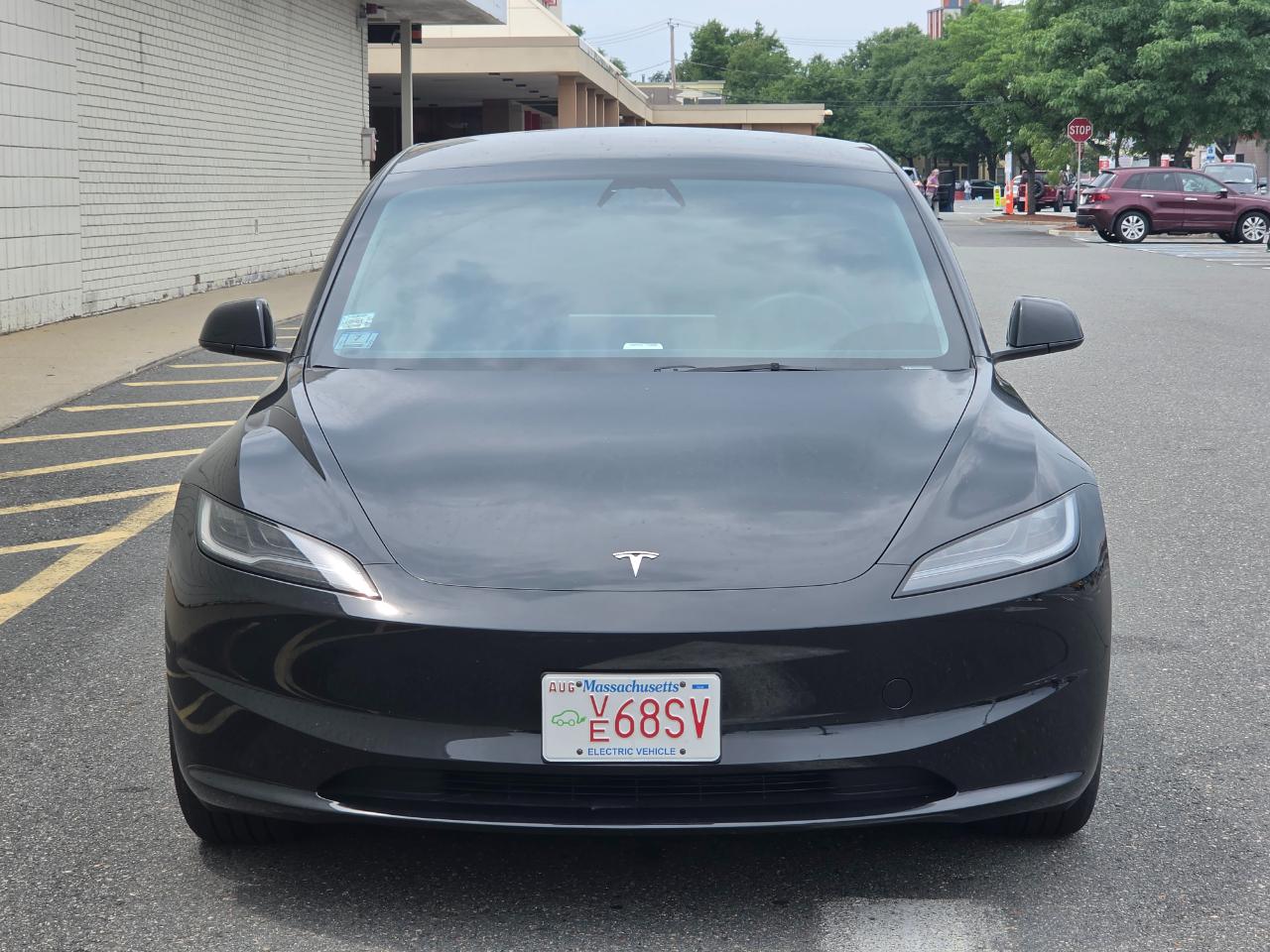 Tesla Model 3 Long Range AWD 2025