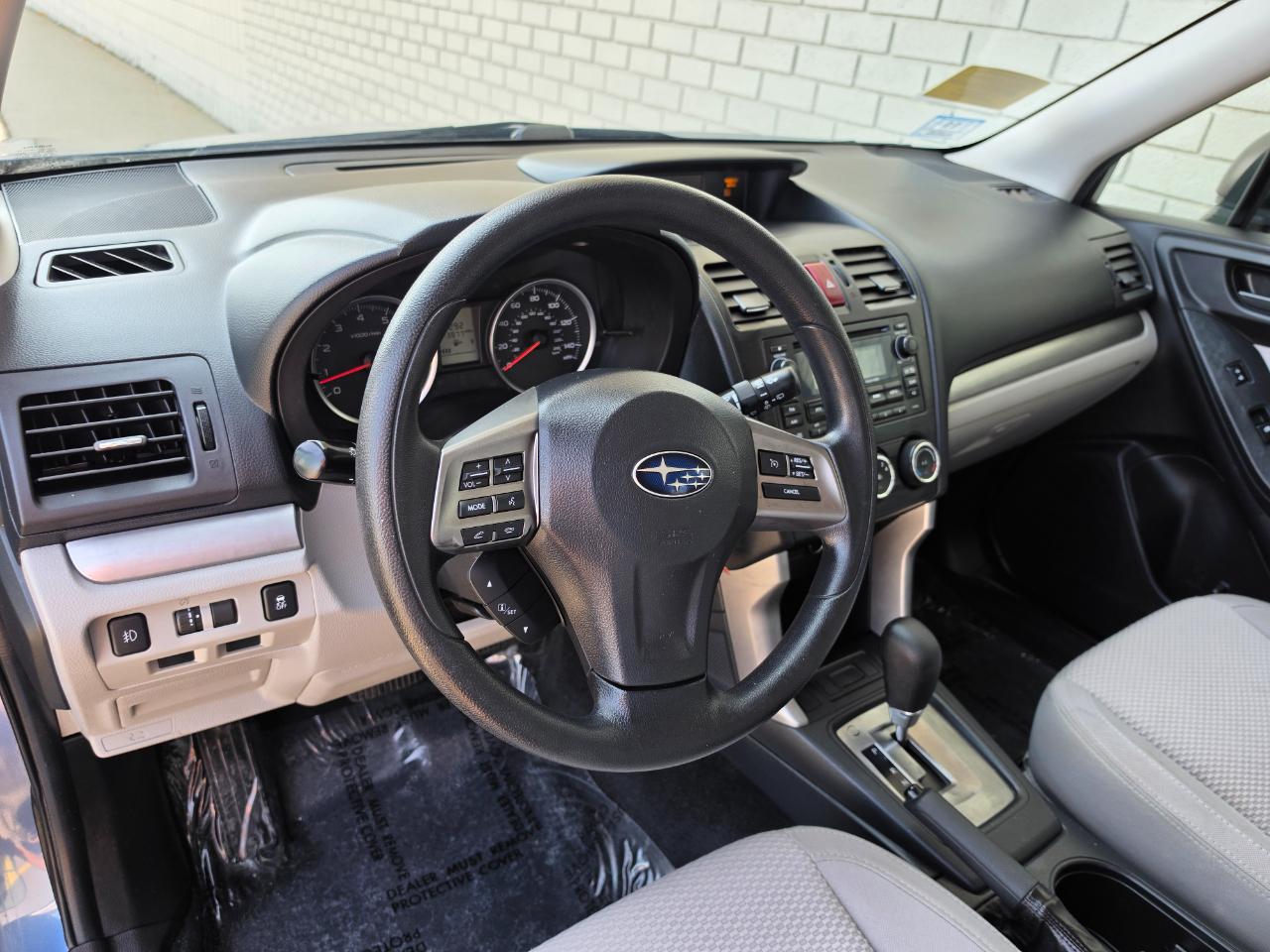 Subaru Forester 4dr CVT 2.5i PZEV 2015